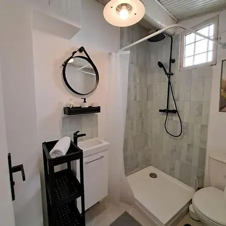 Le Gardian Centre Nimois Appartement *